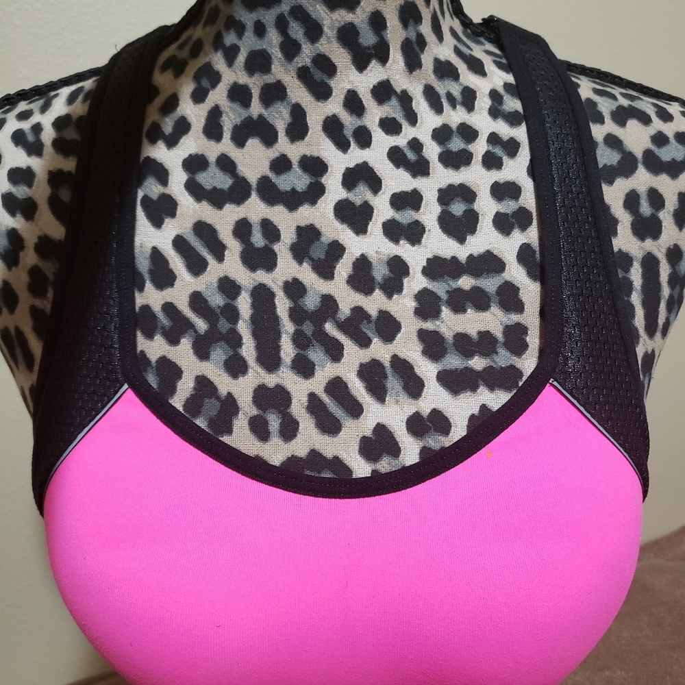 VS Sports Bra 34B